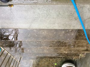 pressure clean stairs